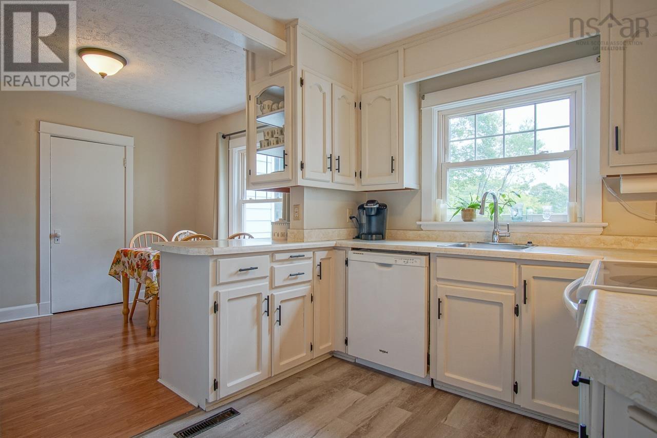 Property 8 of 28 of 6 Comeau Avenue