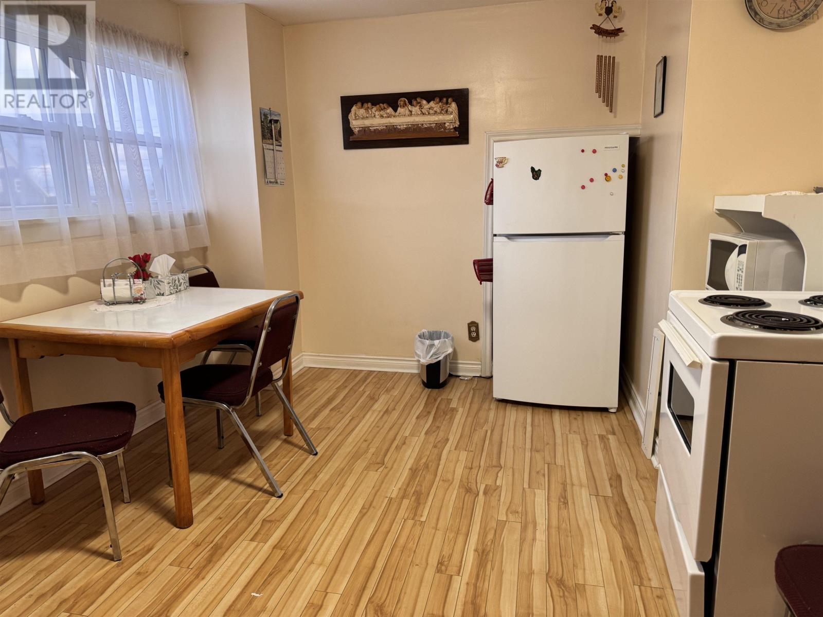 Property 11 of 31 of 45 Seventh Street