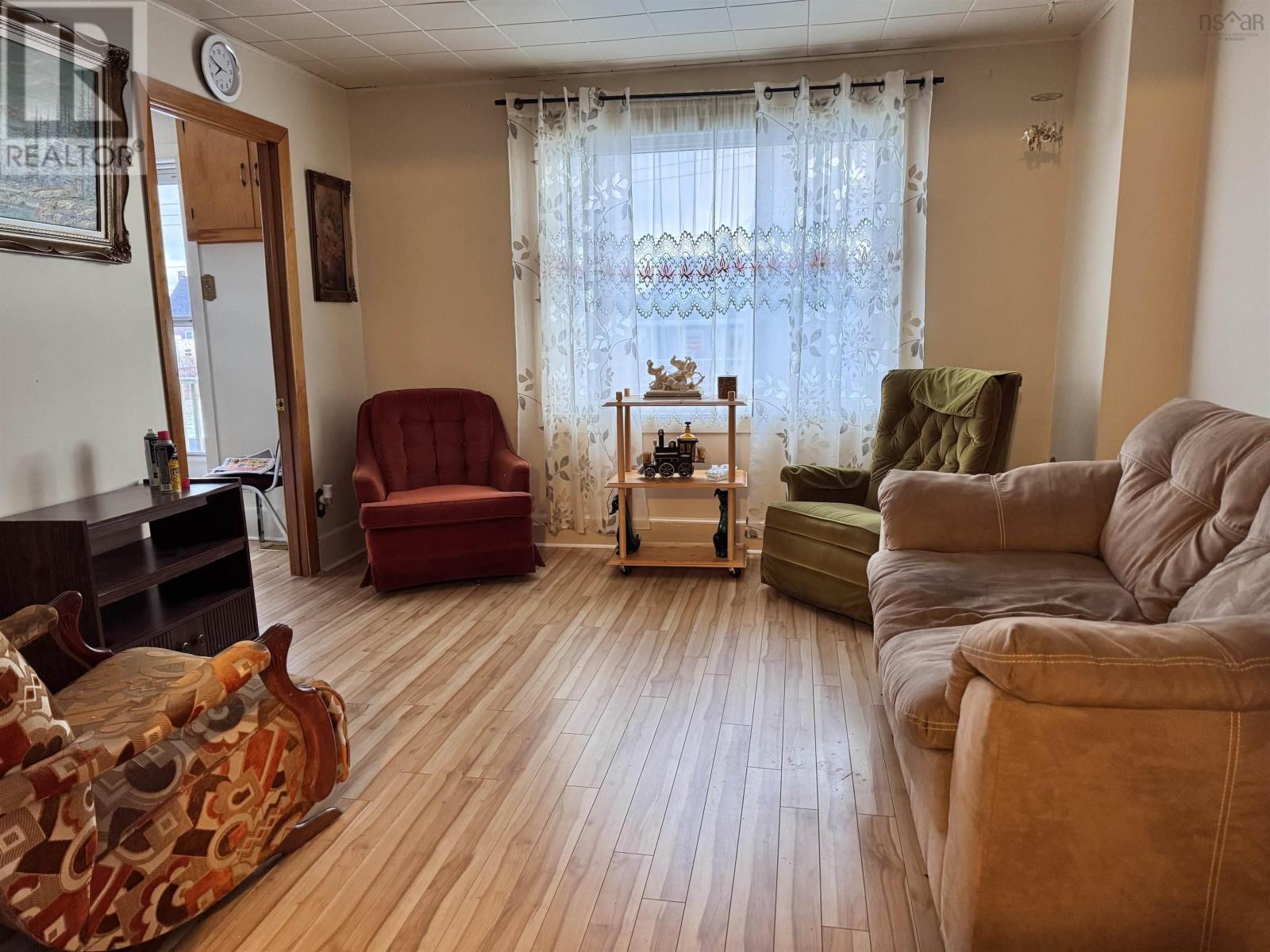 Property 5 of 31 of 45 Seventh Street