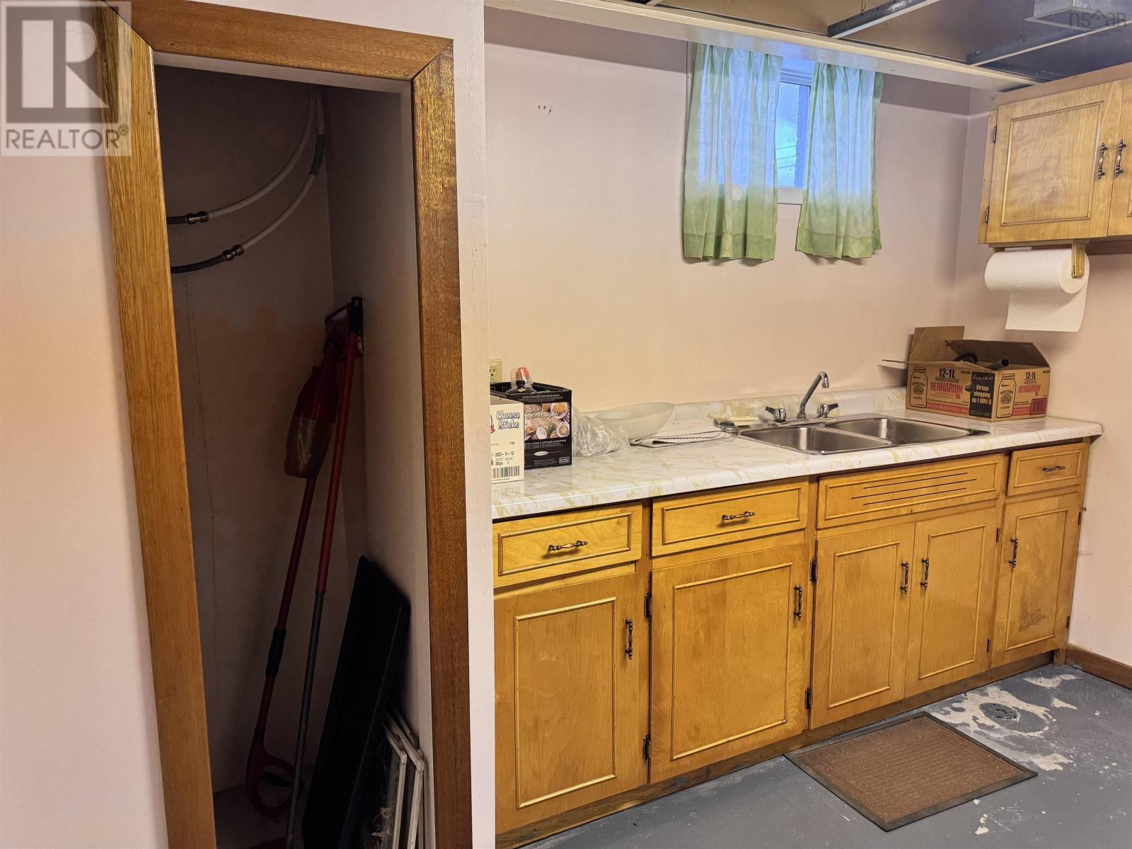 Property 22 of 31 of 45 Seventh Street