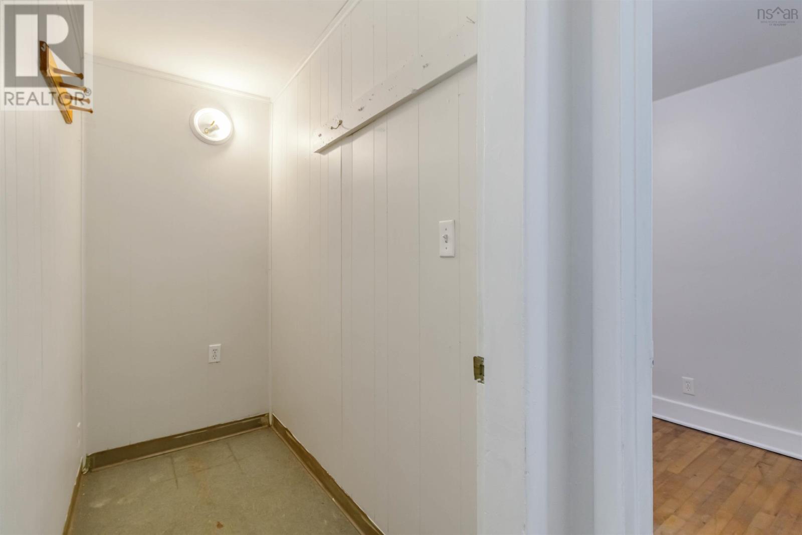 Property 31 of 49 of 358-360 St Margarets Bay Road