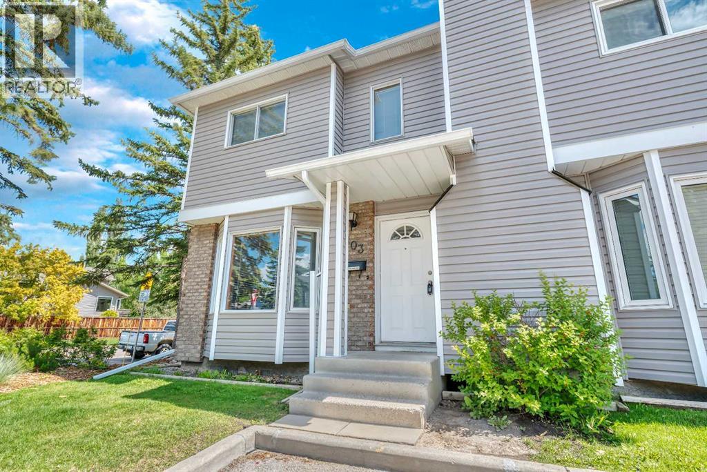 Single Family House for Sale in  Riverglen Park SE Riverbend Calgary 