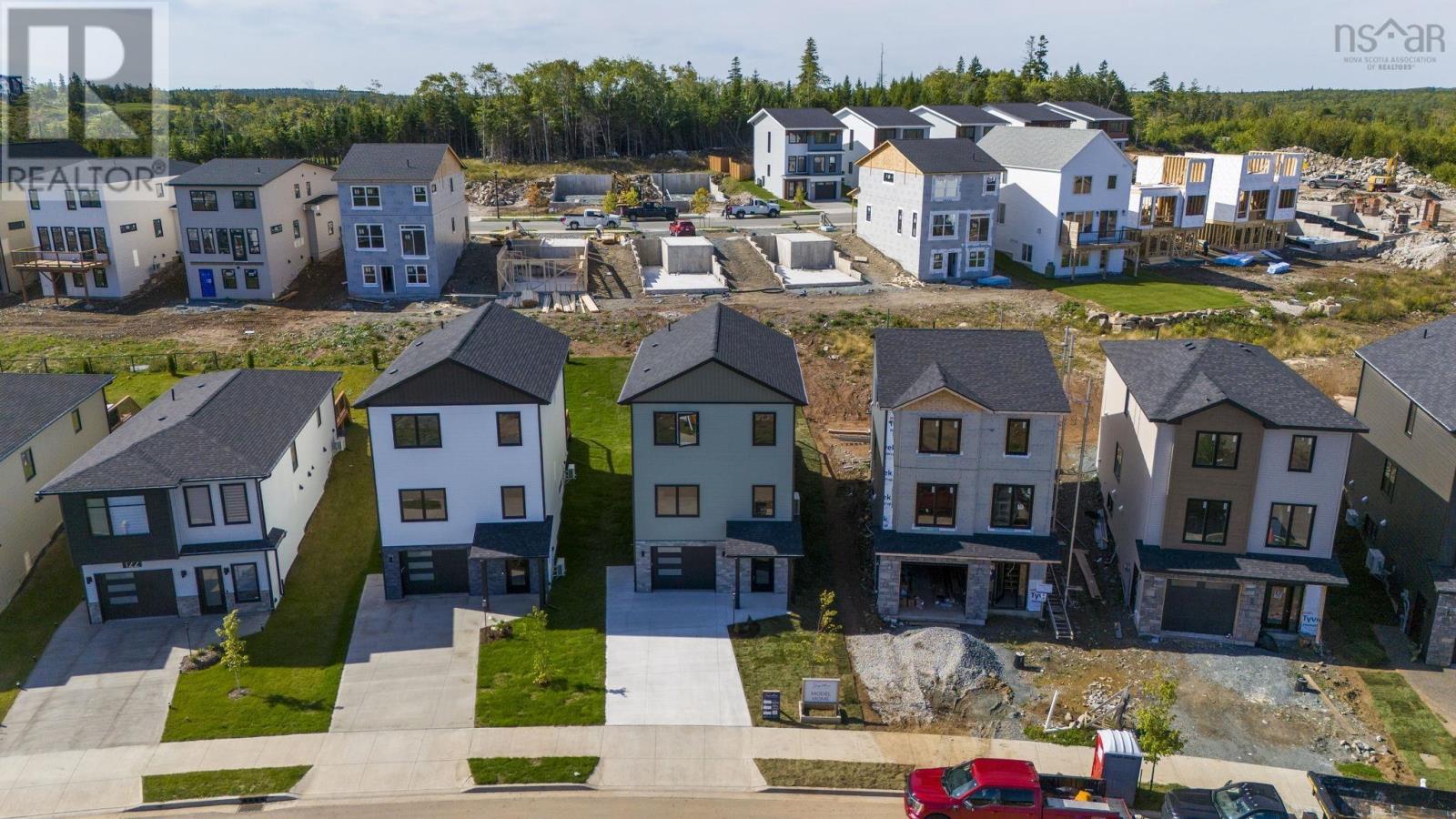 Property 44 of 49 of 136 Provence Way