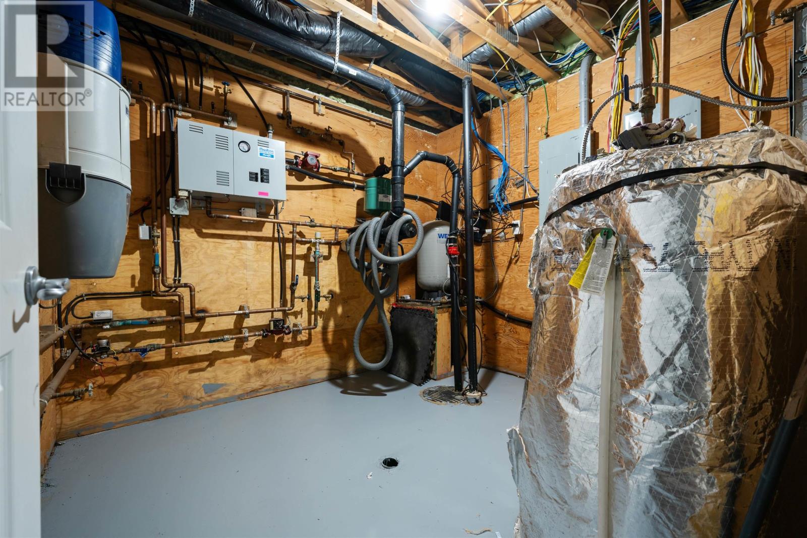 Property 39 of 49 of 87 New Row