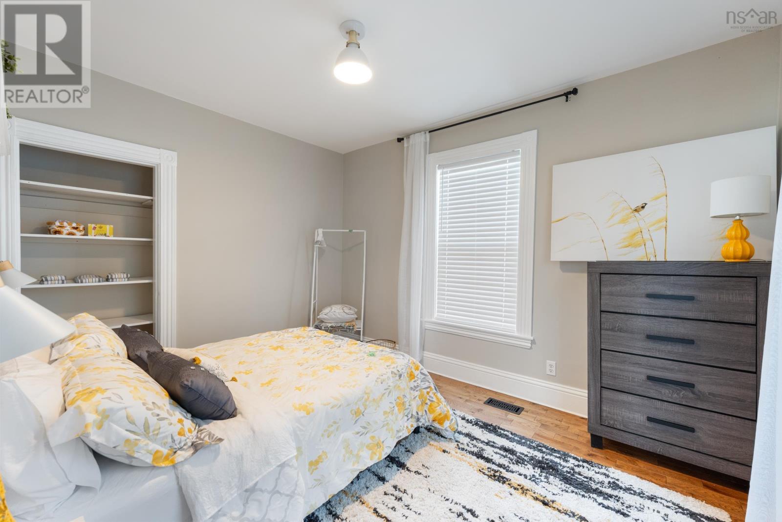 Property 13 of 36 of 8793 Highway 1