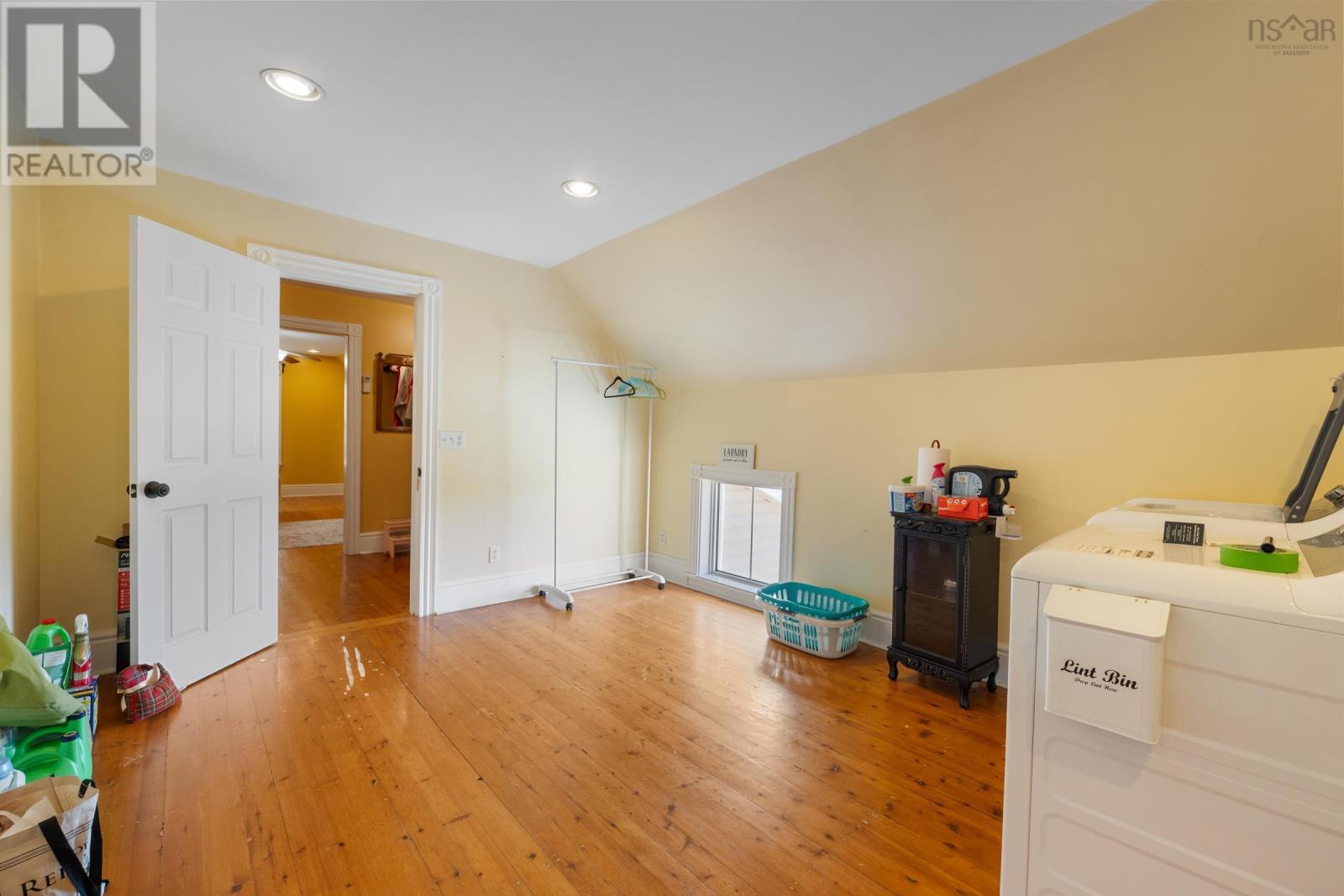 Property 23 of 36 of 8793 Highway 1