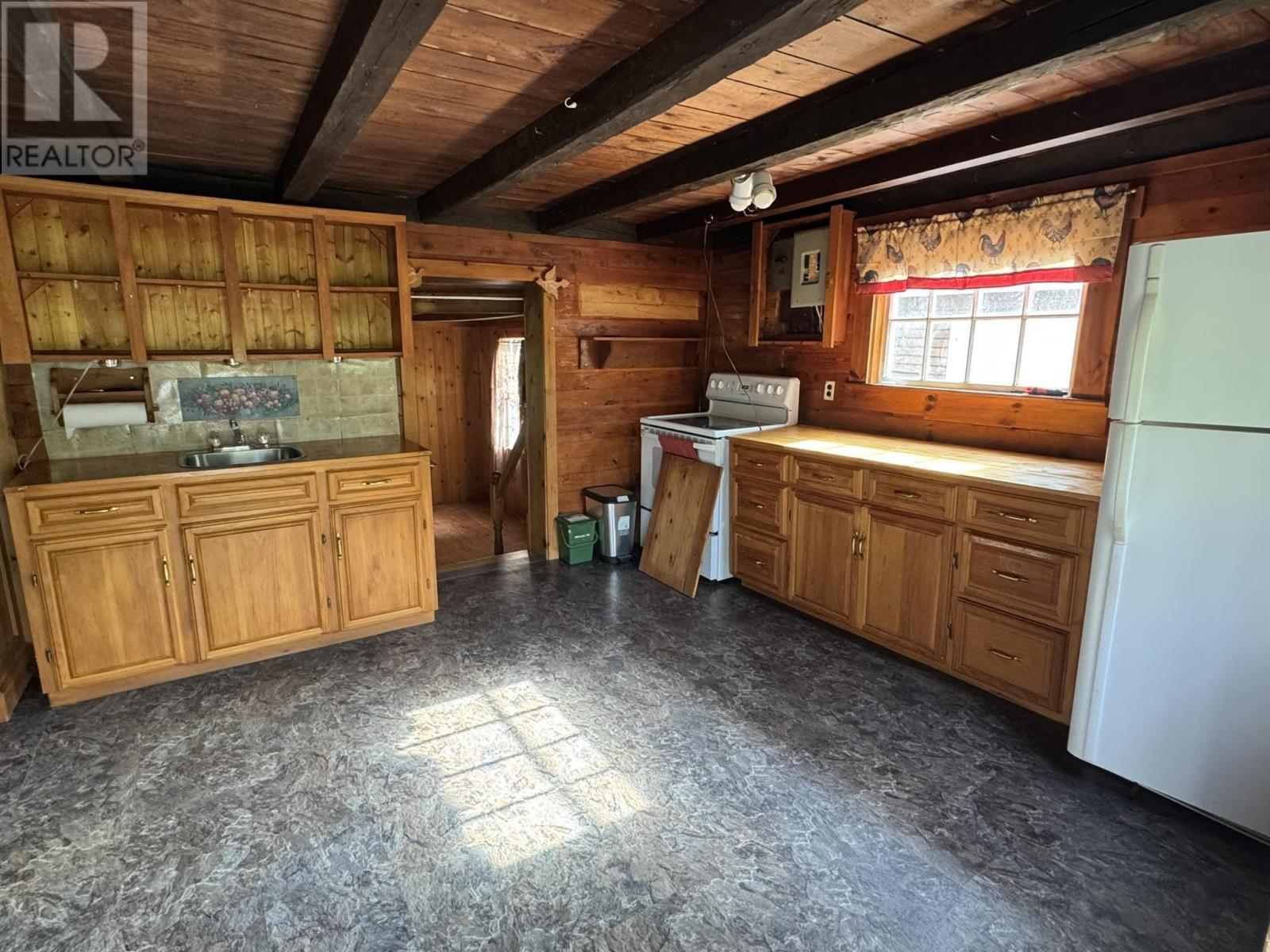 Property 27 of 32 of 14 Clarence Hirtle Road