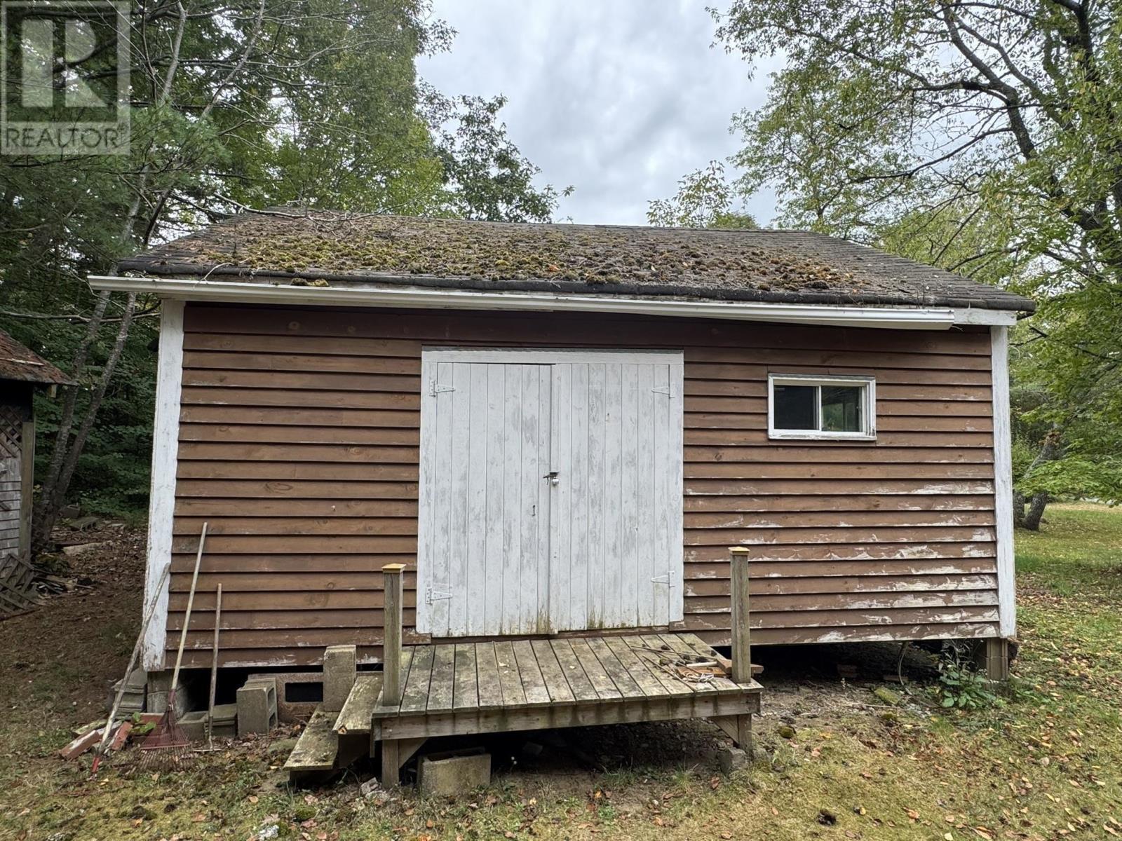 Property 16 of 32 of 14 Clarence Hirtle Road