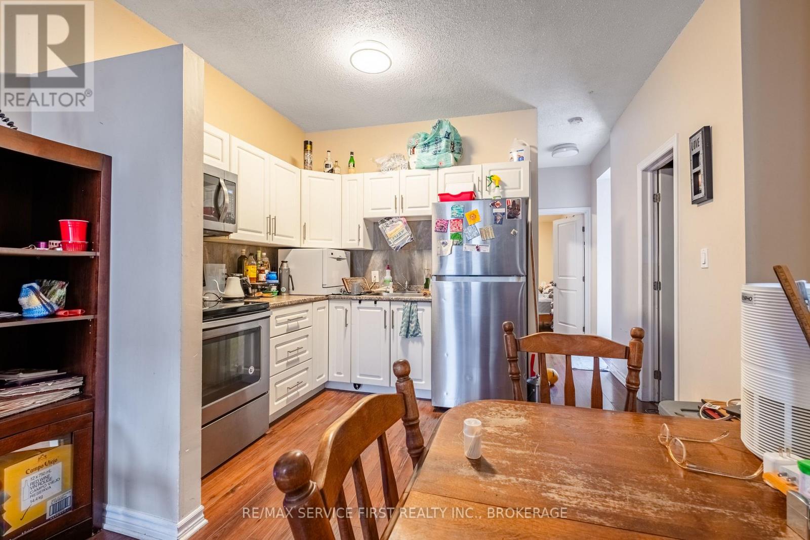 240 WELLINGTON STREET - 4