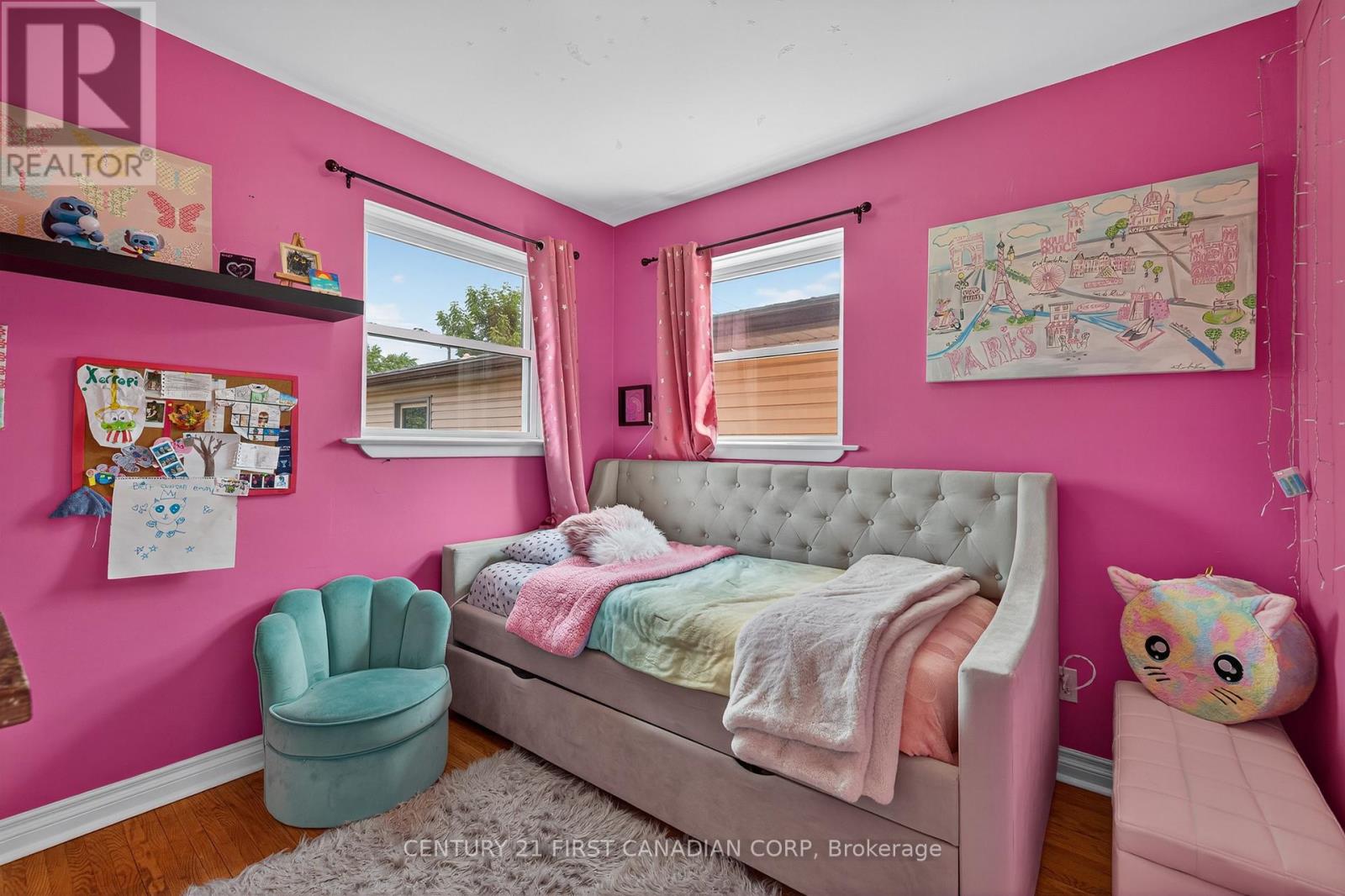 204 BURNSIDE DRIVE - 14