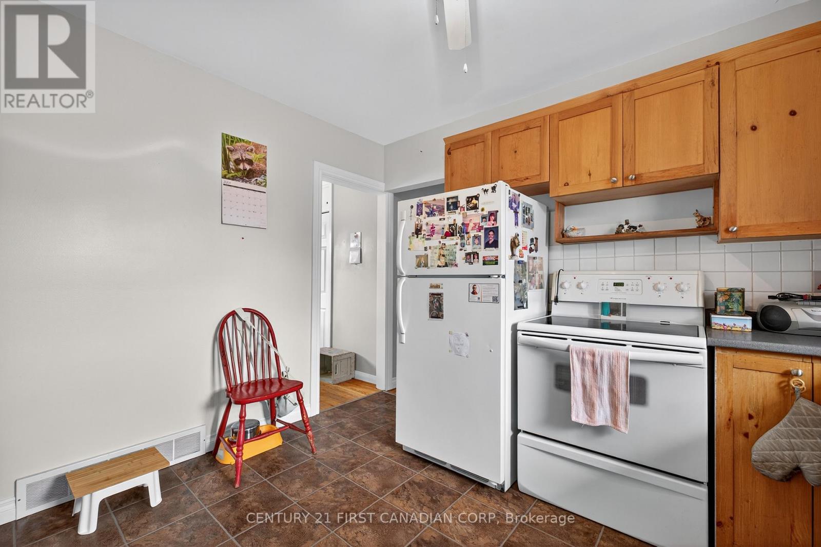 204 BURNSIDE DRIVE - 22