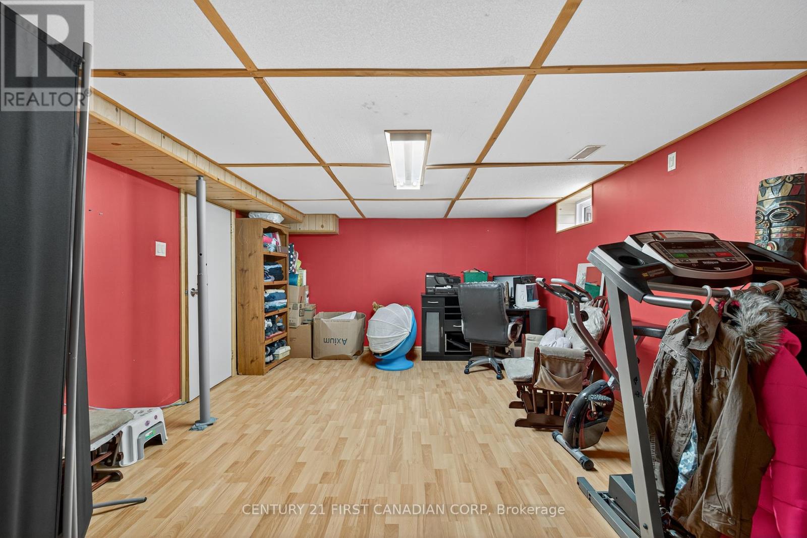 204 BURNSIDE DRIVE - 26