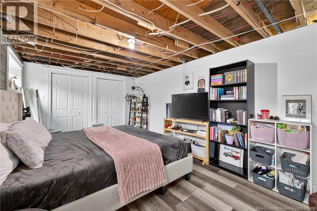280 Haggerty Street — photo 38