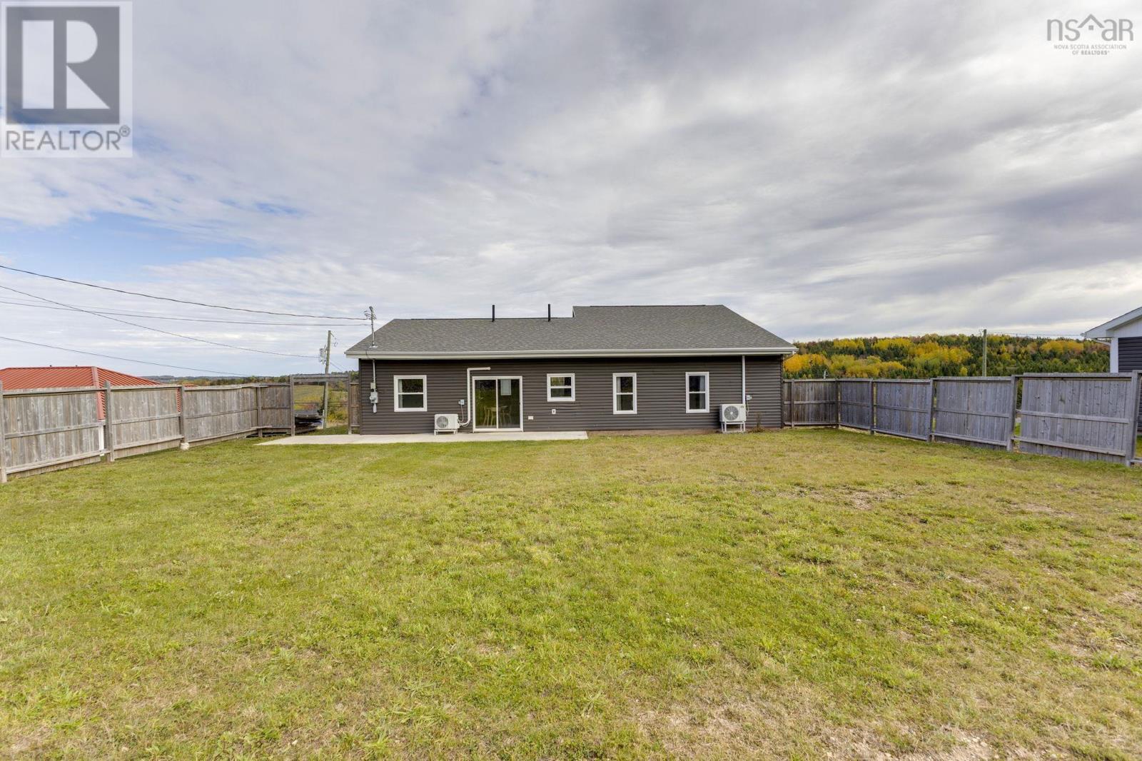 Property 33 of 37 of 4182 South River Road