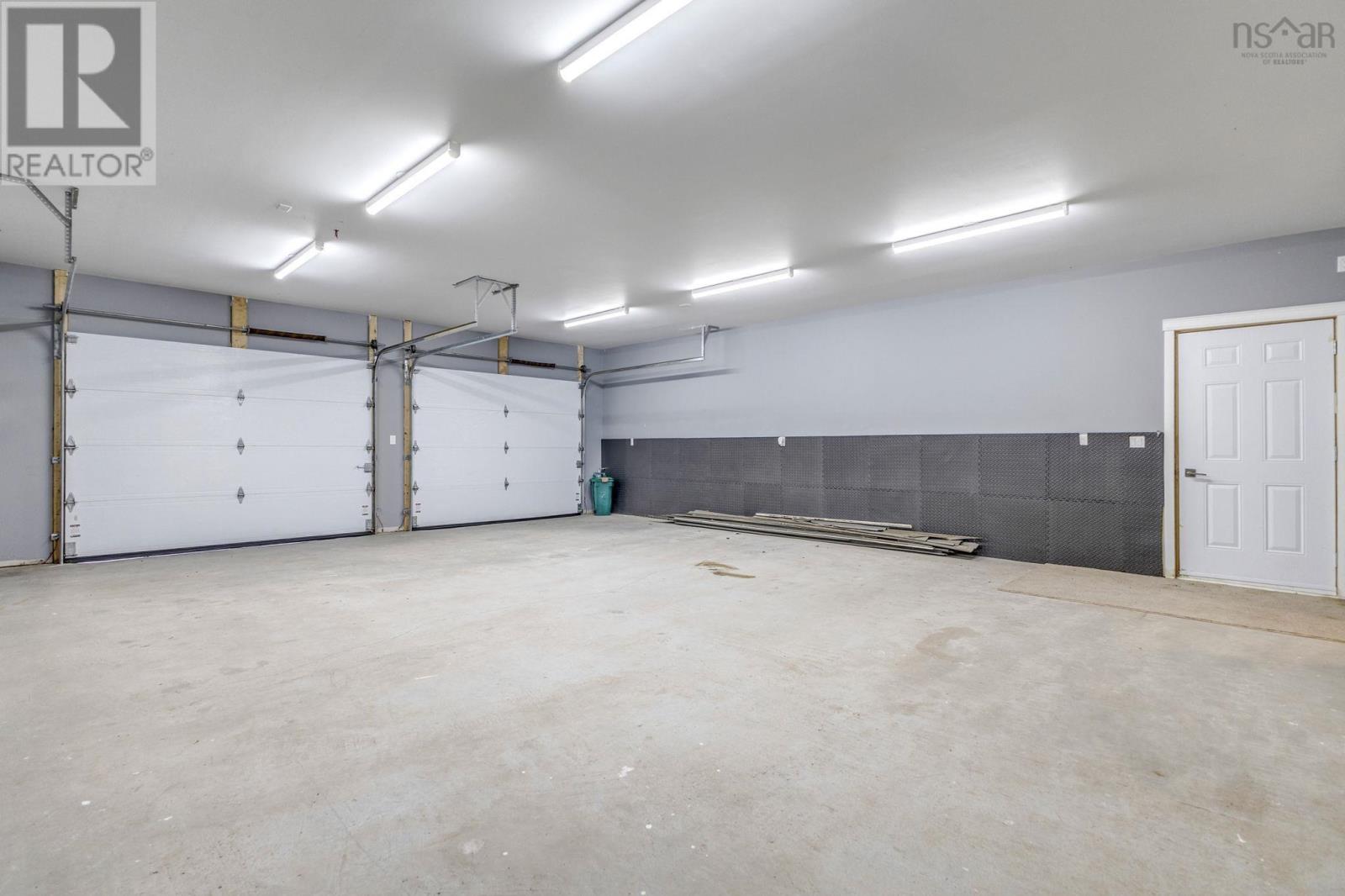 Property 25 of 37 of 4182 South River Road