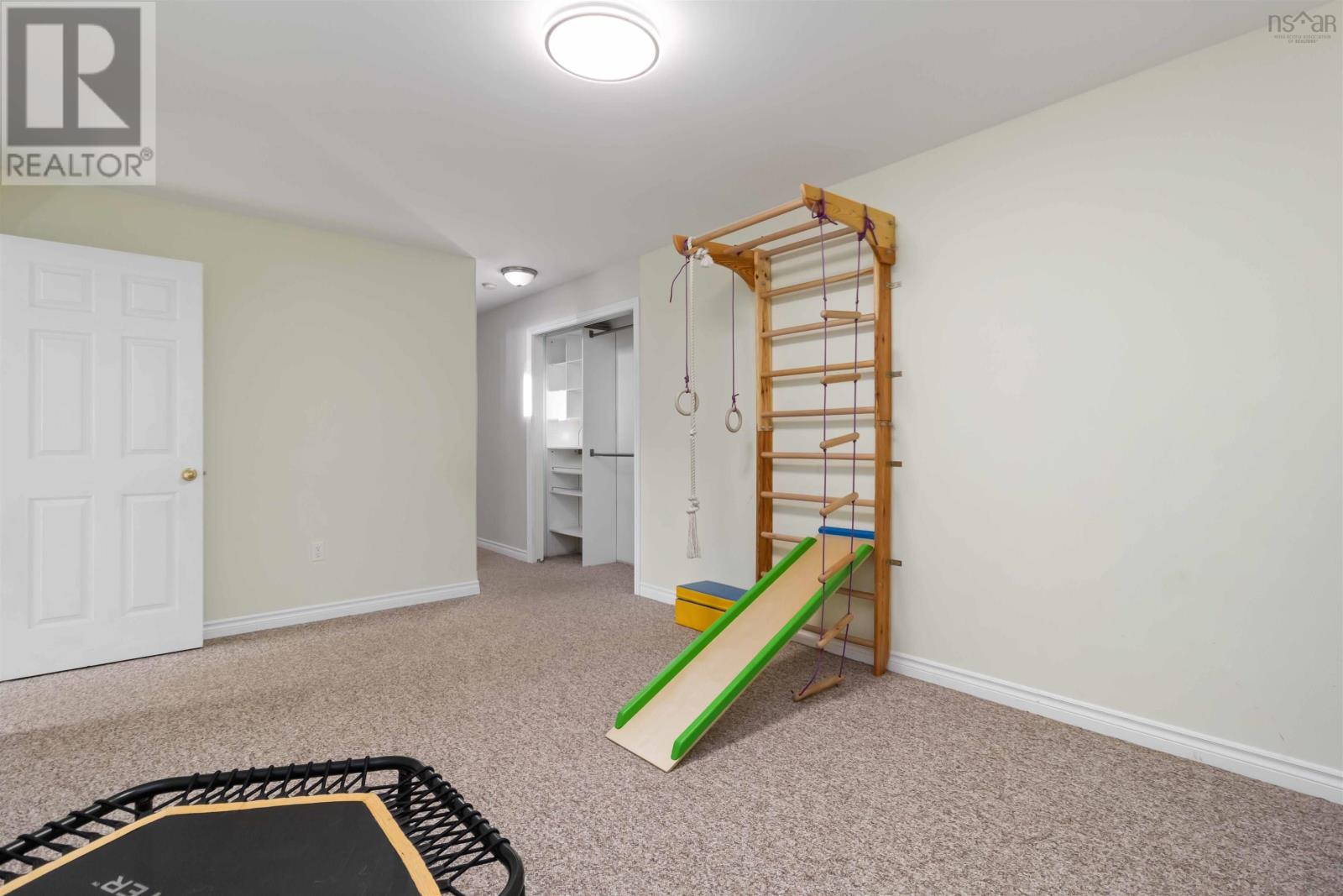 Property 38 of 50 of 39 Homewood Grove