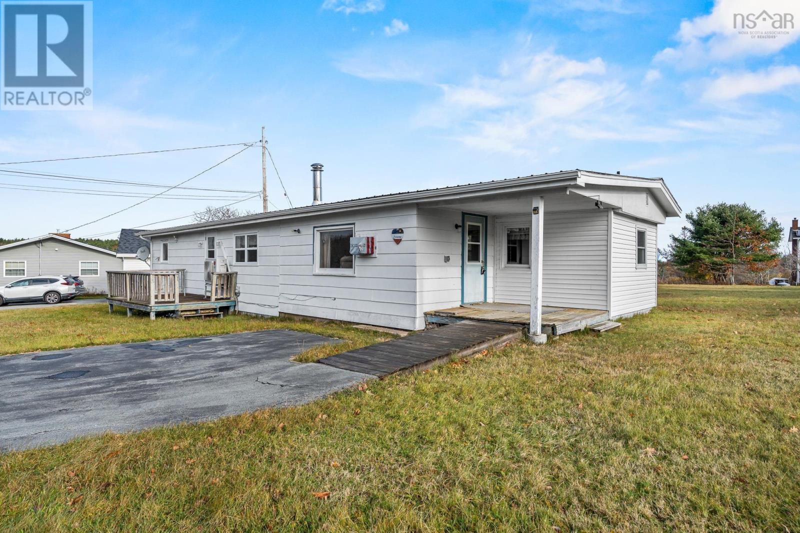 Property photo of 7 Hiltz Hill Road