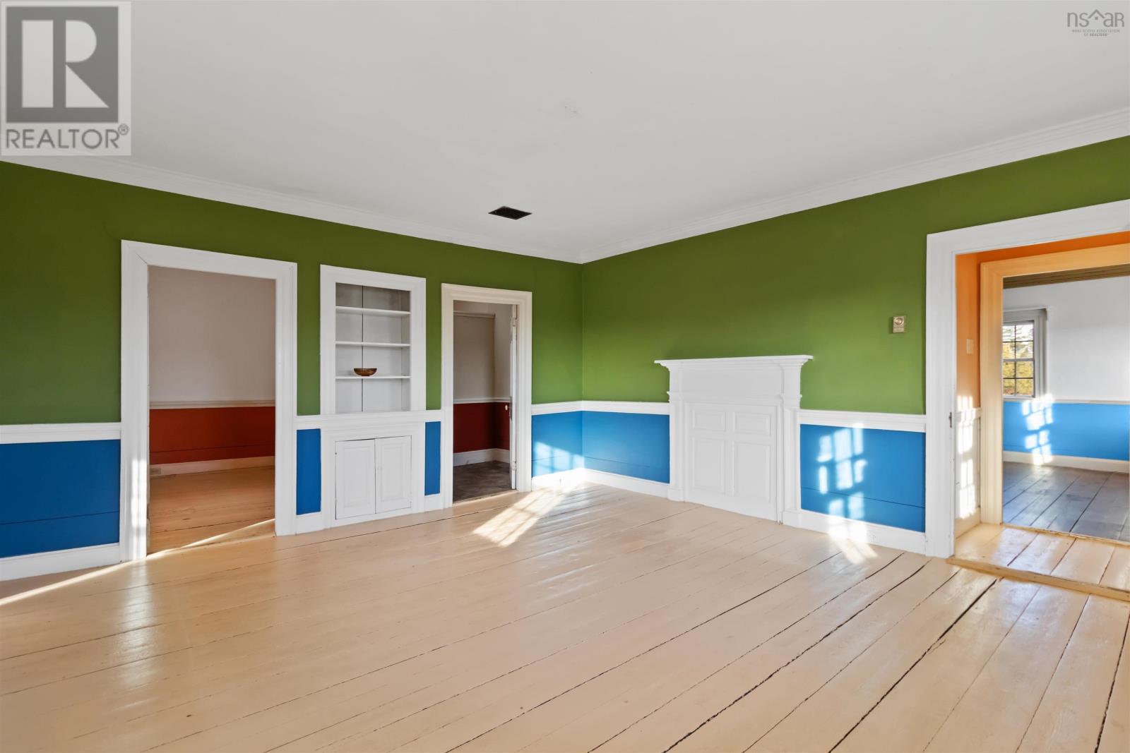 Property 17 of 51 of 261 Upper Kingsburg Road