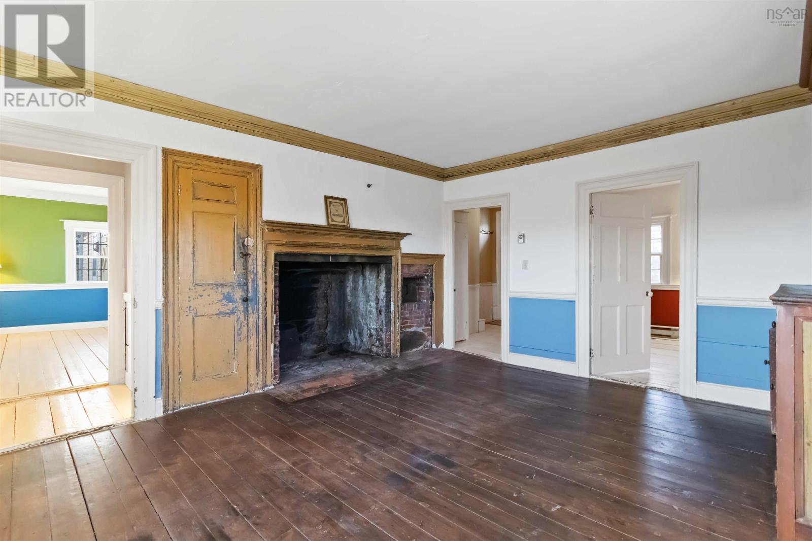 Property 20 of 51 of 261 Upper Kingsburg Road