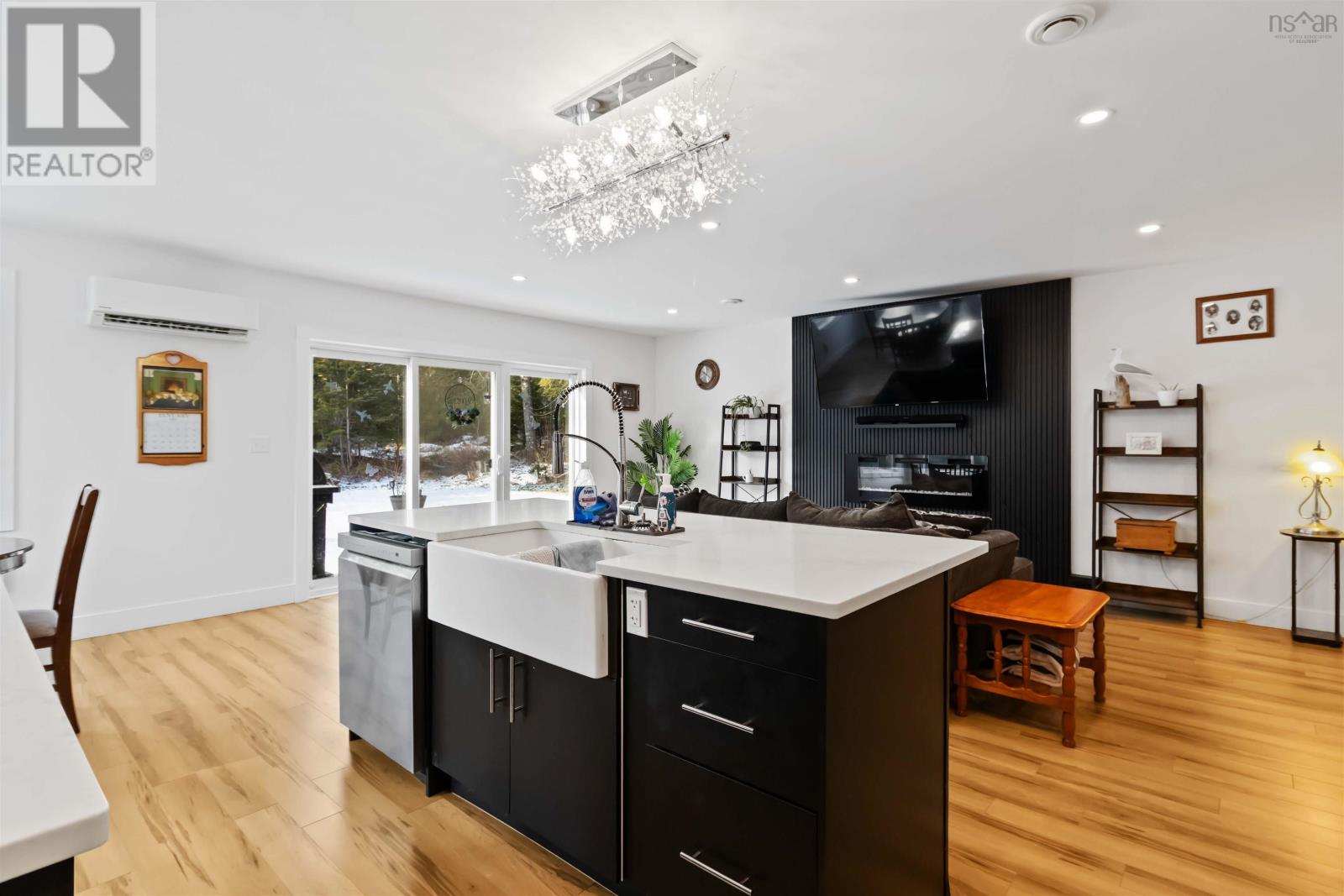 Property 25 of 50 of 67 Justin Drive