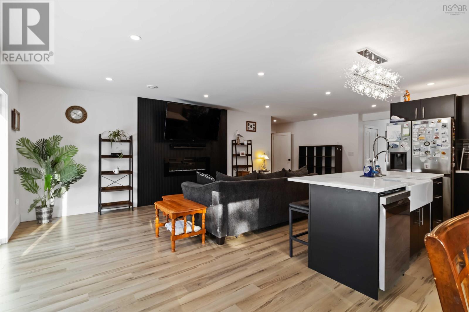 Property 19 of 50 of 67 Justin Drive