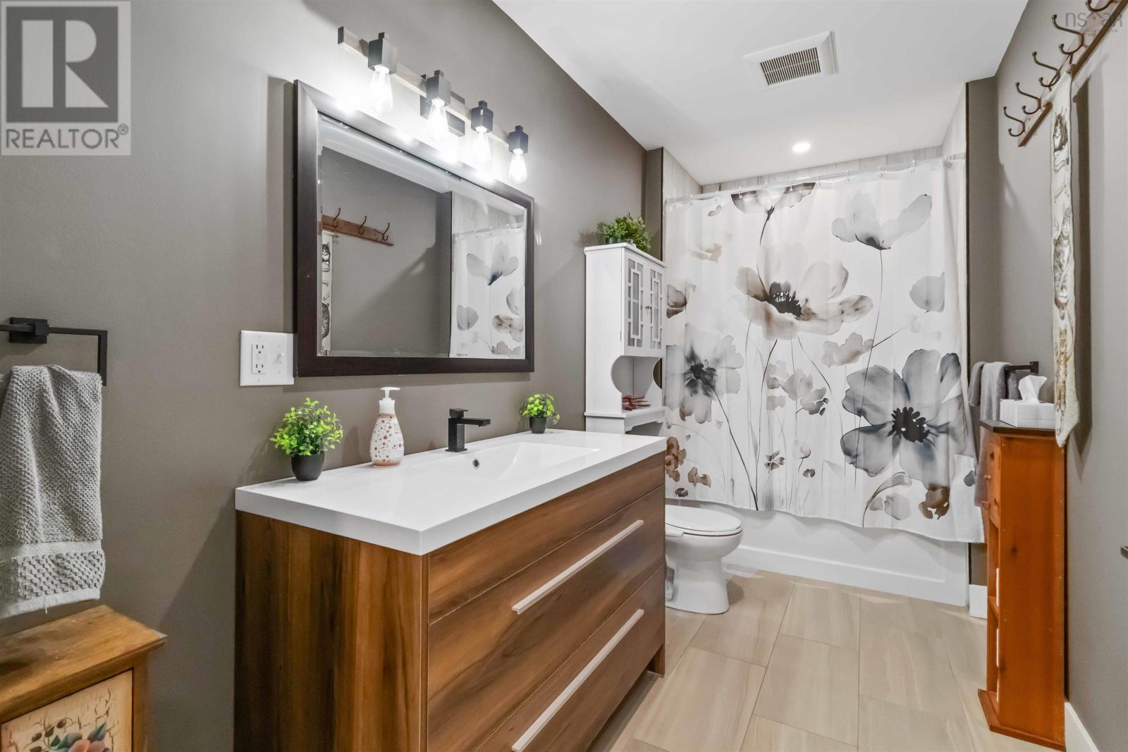 Property 34 of 50 of 67 Justin Drive