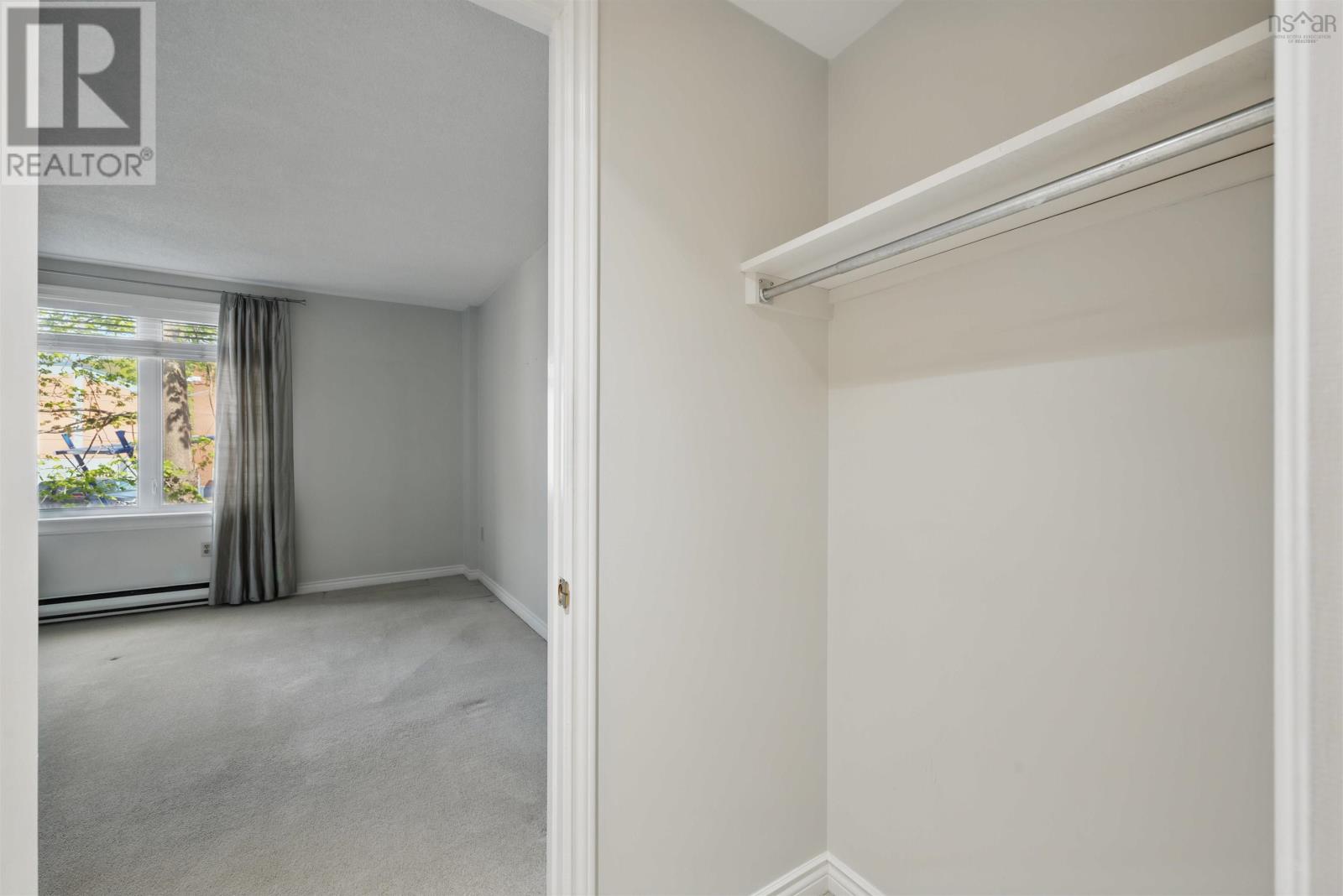 Property 40 of 48 of 112 1350 Oxford Street