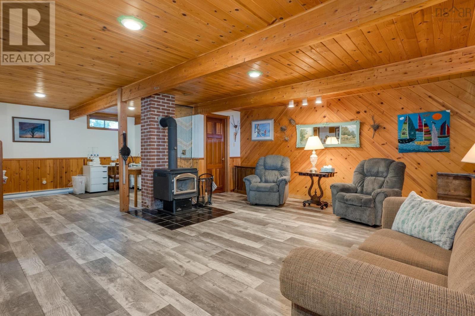 Property 24 of 50 of 1904 Sandy Point Road