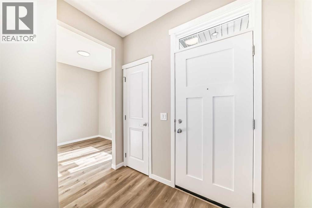 Single Family House for Sale in  Hotchkiss Drive SE Hotchkiss Calgary 