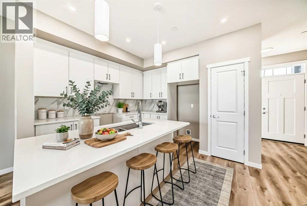 Single Family House for Sale in  Hotchkiss Drive SE Hotchkiss Calgary 