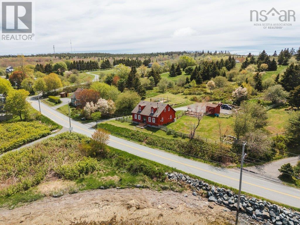 Property 2 of 49 of 446 Kingsburg Road