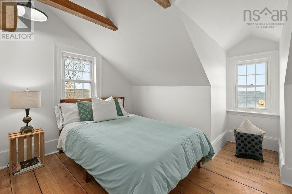 Property 30 of 49 of 446 Kingsburg Road