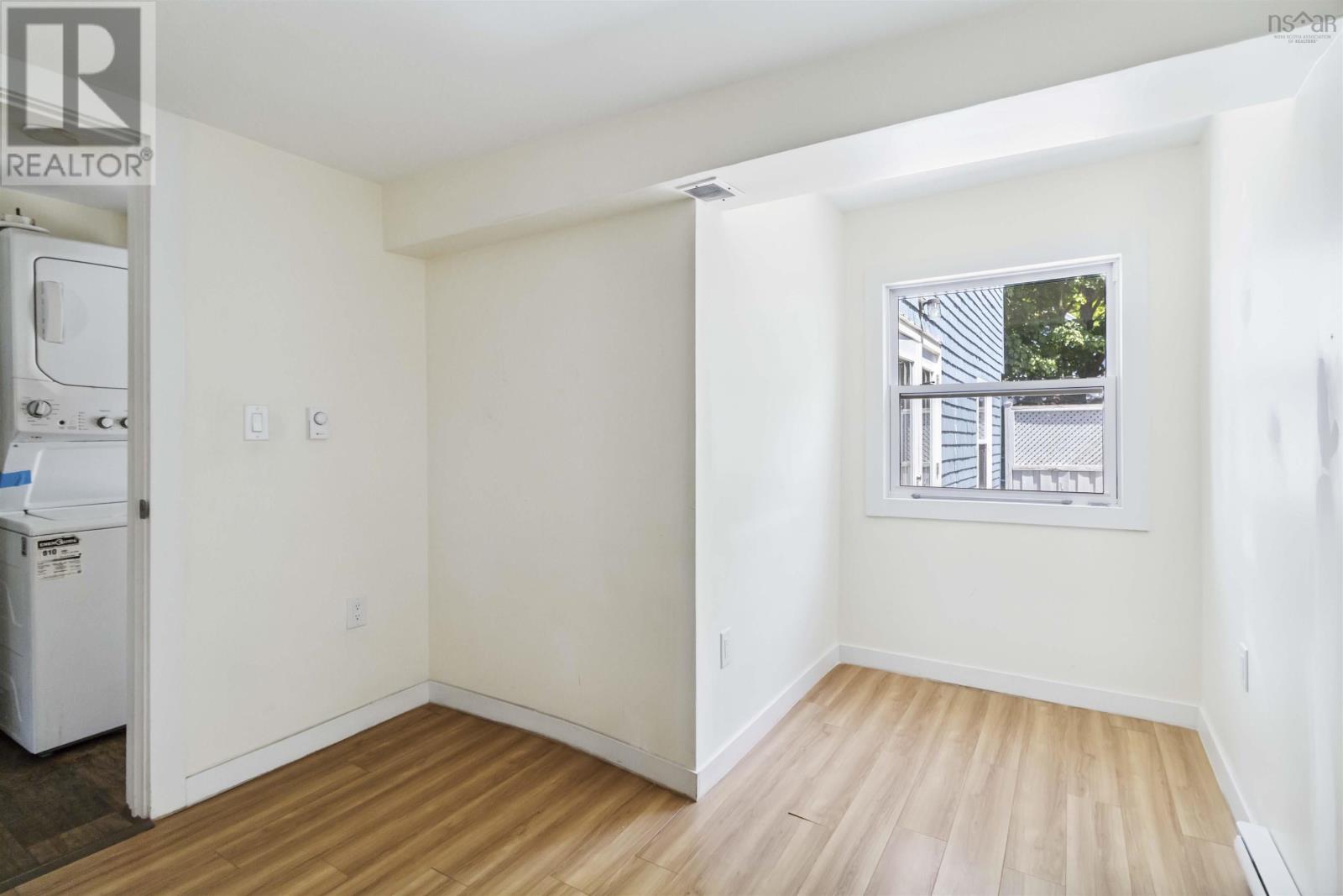 Property 26 of 51 of 2097 2099 2099A Oxford Street