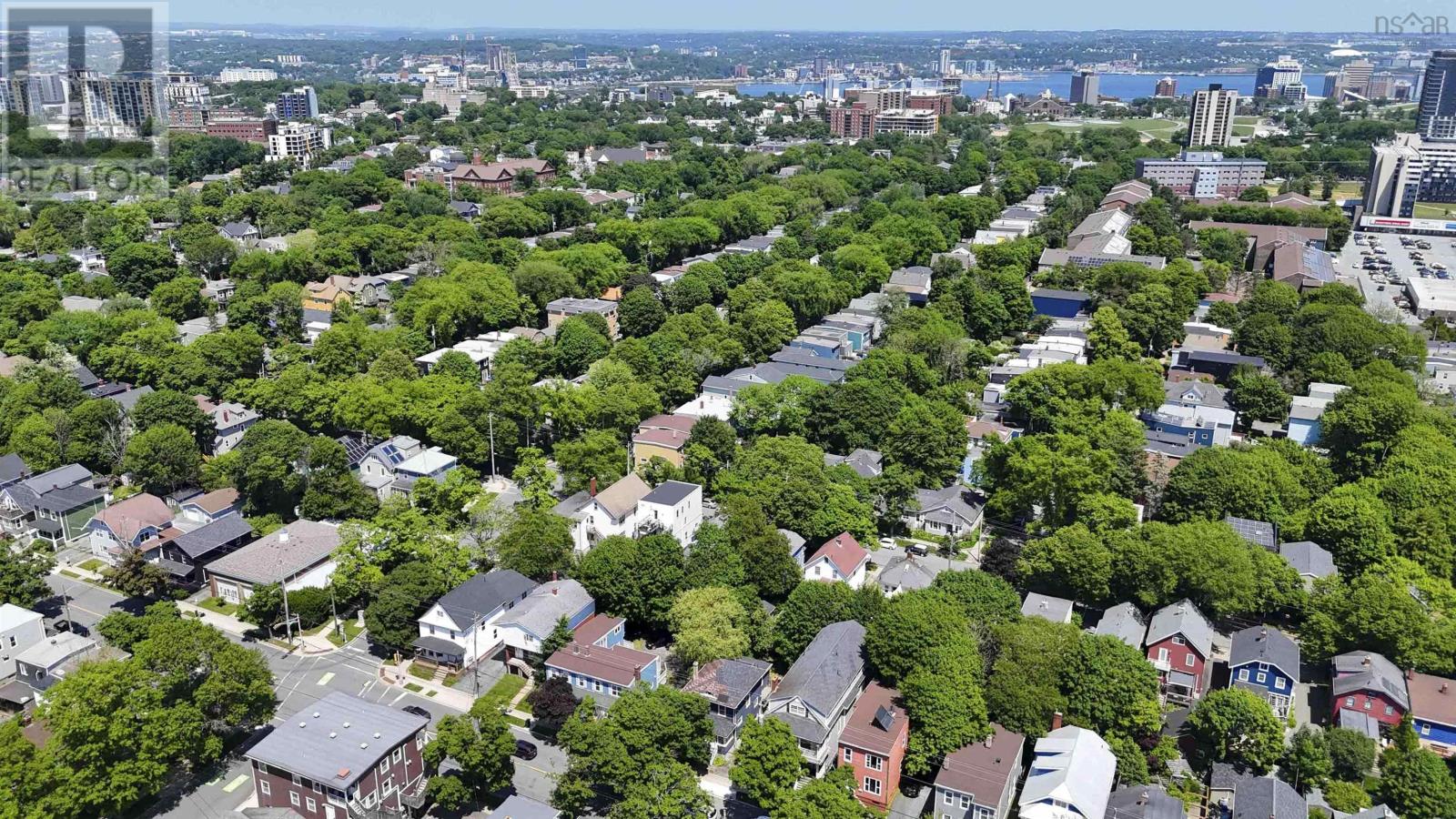 Property 43 of 51 of 2097 2099 2099A Oxford Street