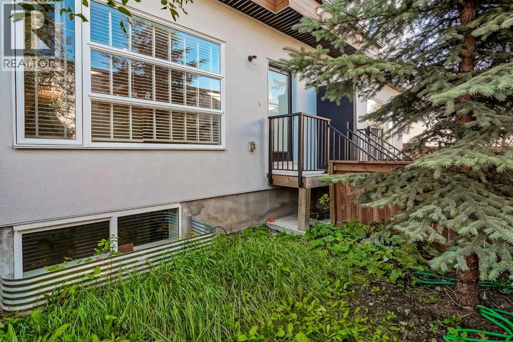 Single Family House for Sale in    Avenue NE Tuxedo Park Calgary 