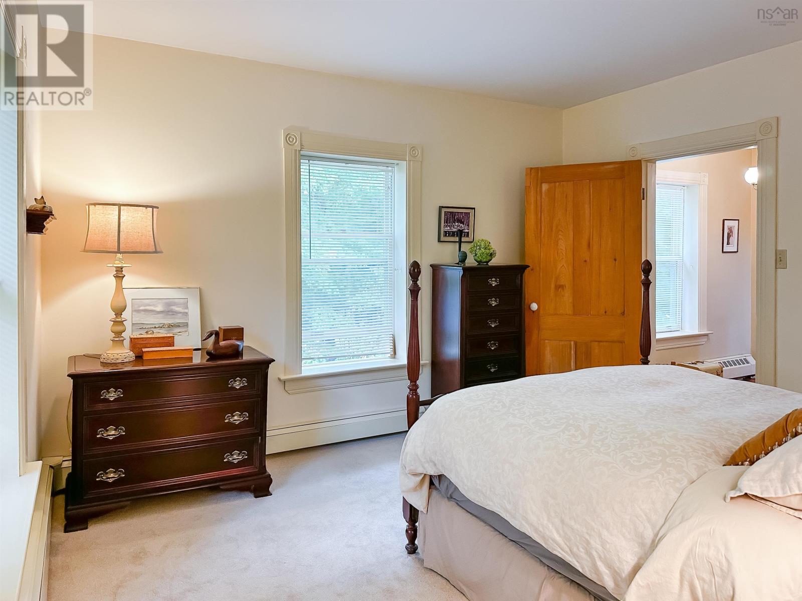 Property 16 of 48 of 35 Shaw Road