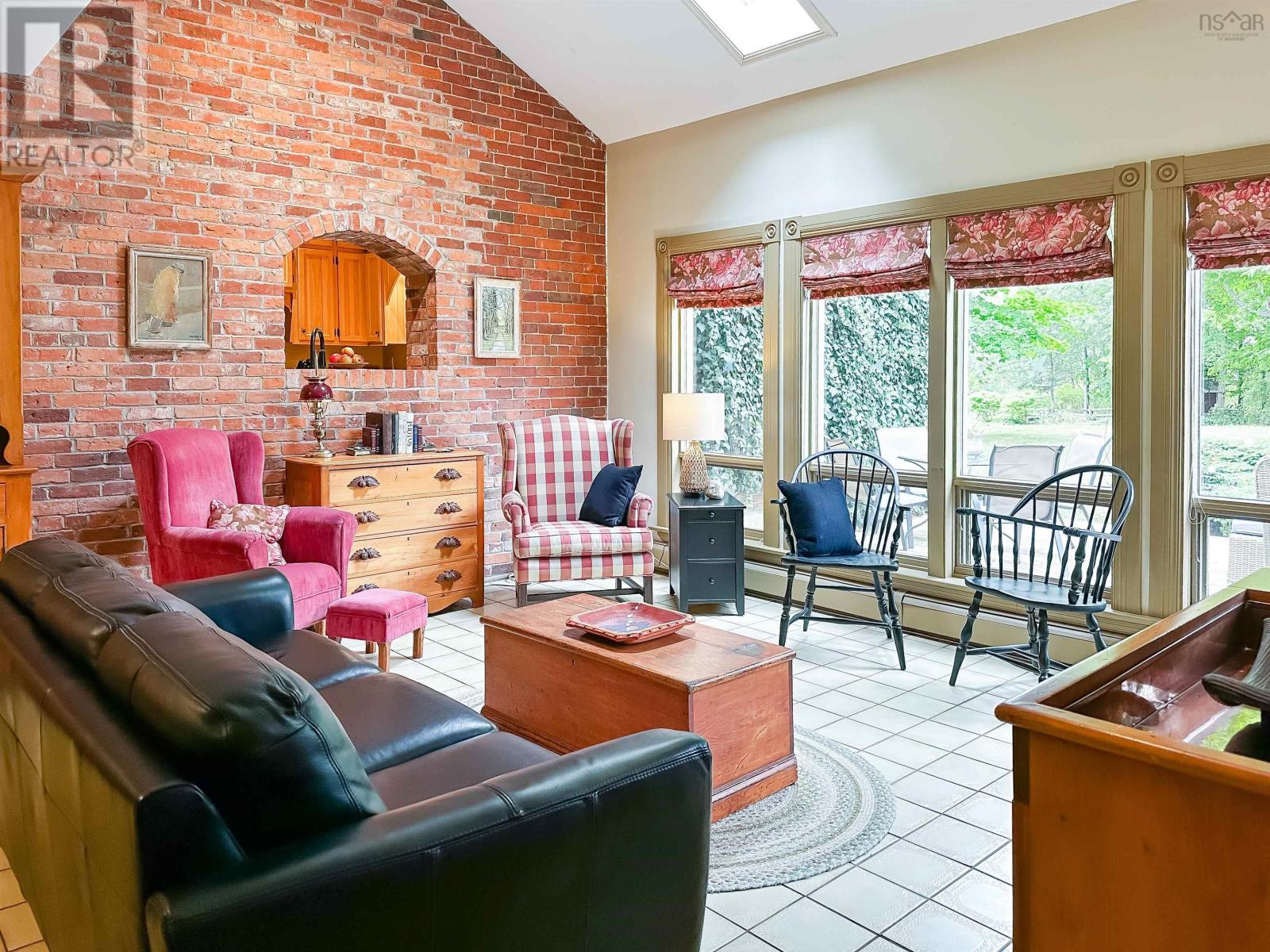 Property 25 of 48 of 35 Shaw Road