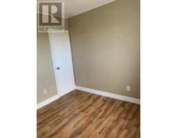 1 Logwood Road thumbnail 10