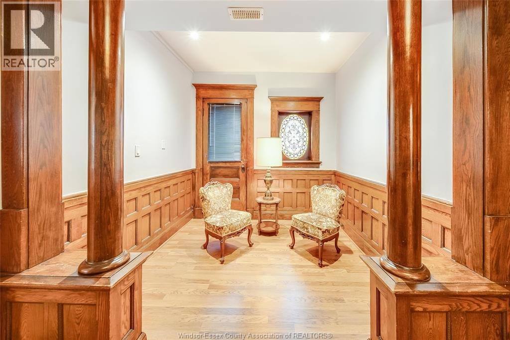 259 WELLINGTON STREET WEST - 17