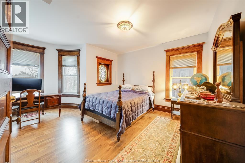 259 WELLINGTON STREET WEST - 18