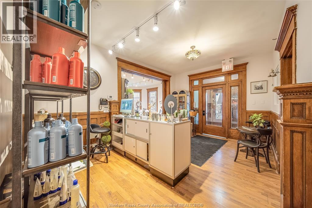 259 WELLINGTON STREET WEST - 31