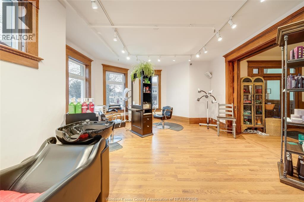 259 WELLINGTON STREET WEST - 39