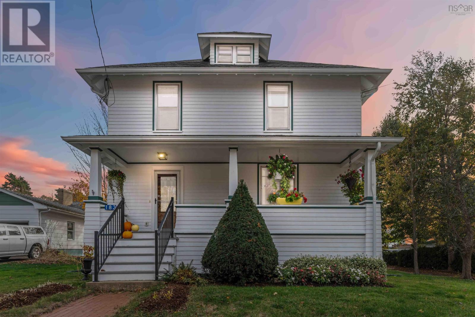 Property photo of 183 Cottage Street