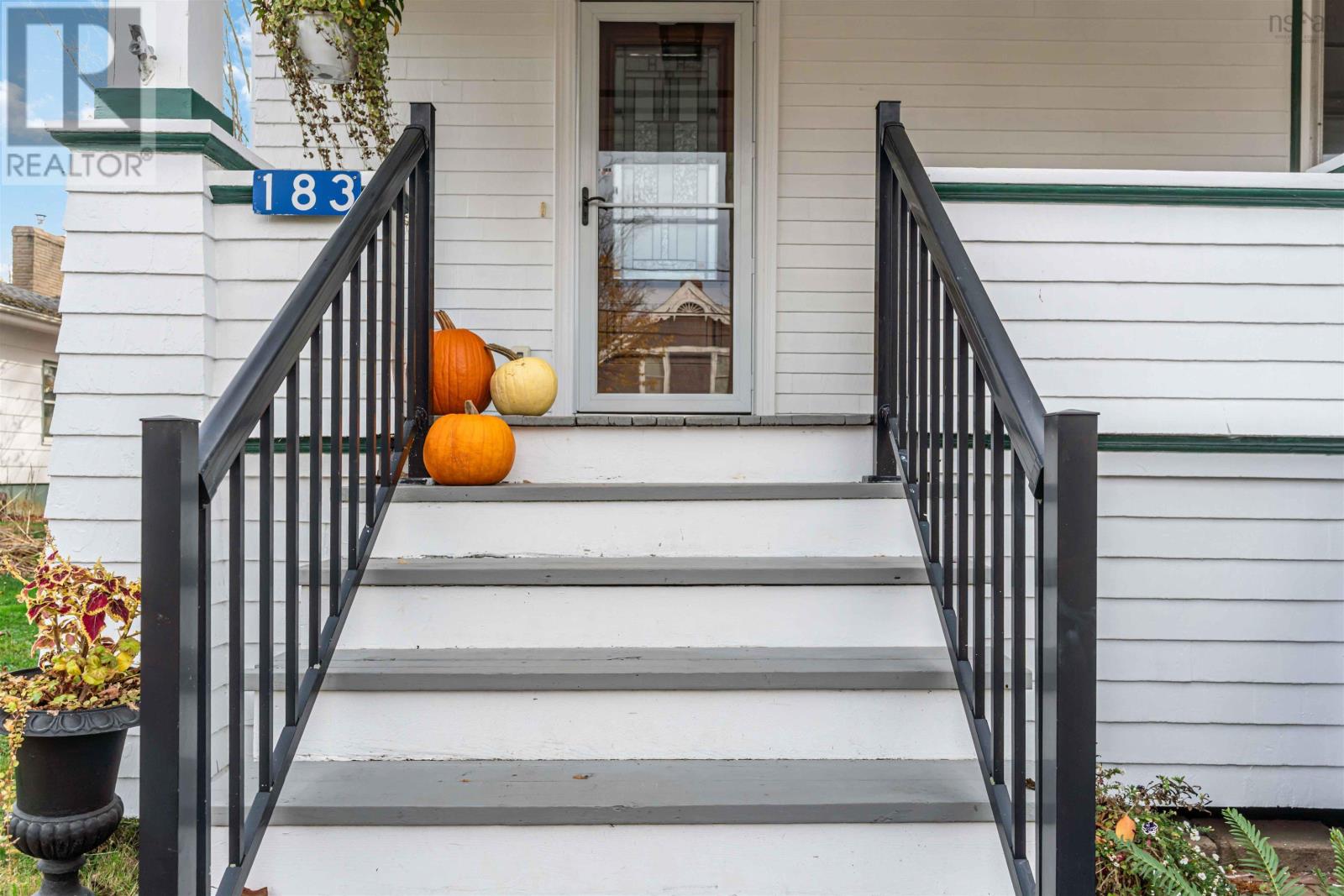 Property 21 of 50 of 183 Cottage Street