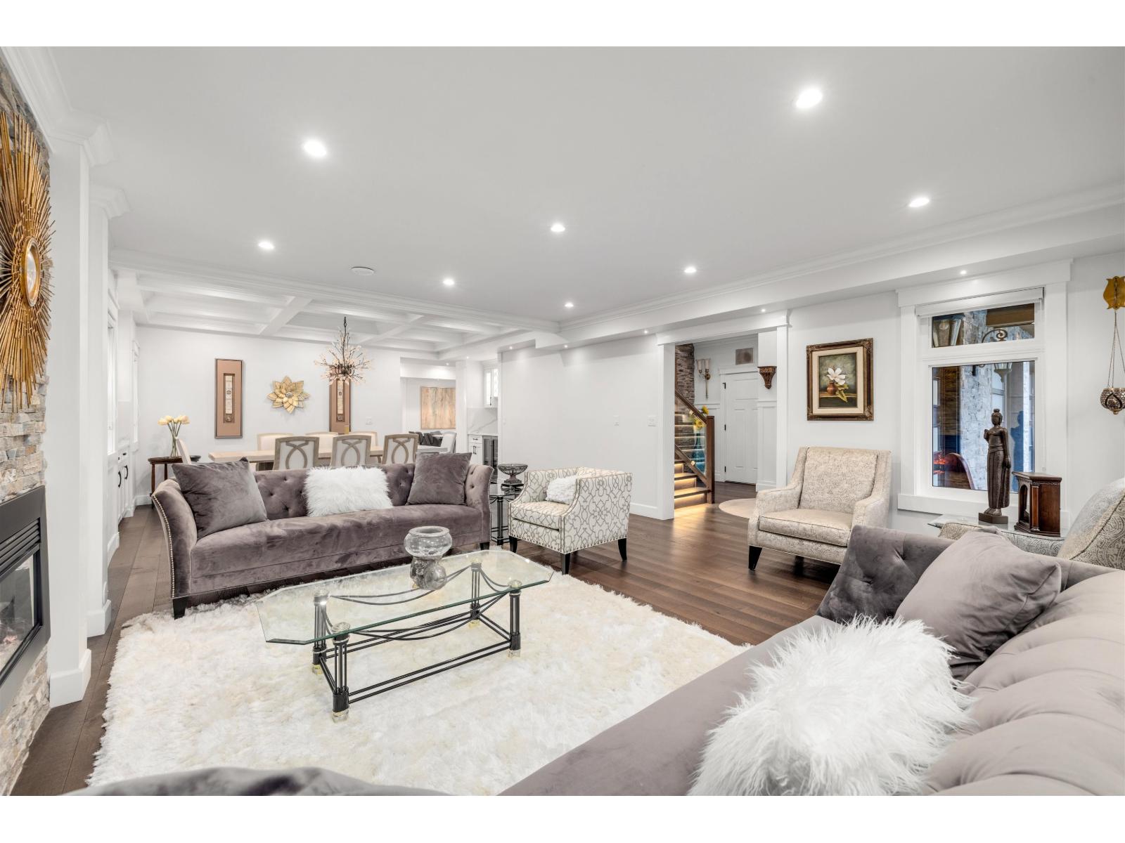 13330 20 AVENUE, Surrey