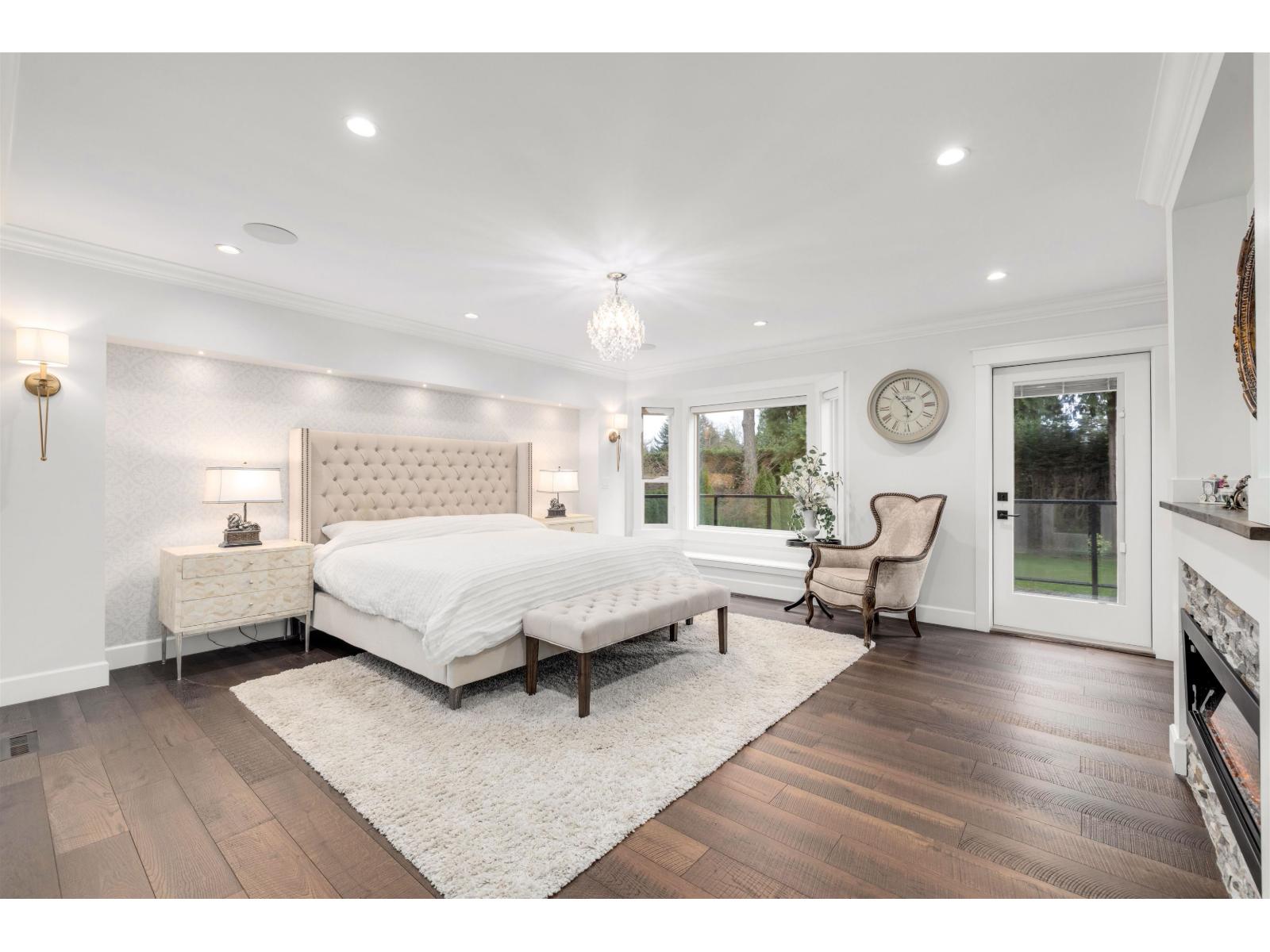 13330 20 AVENUE, Surrey