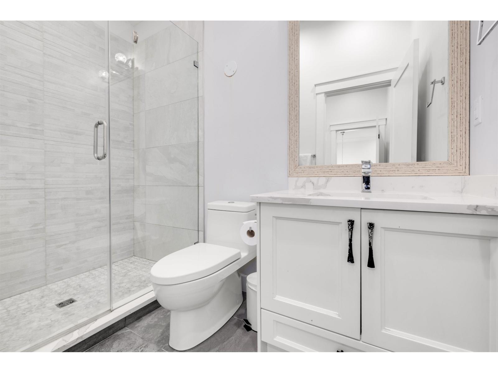 13330 20 AVENUE, Surrey