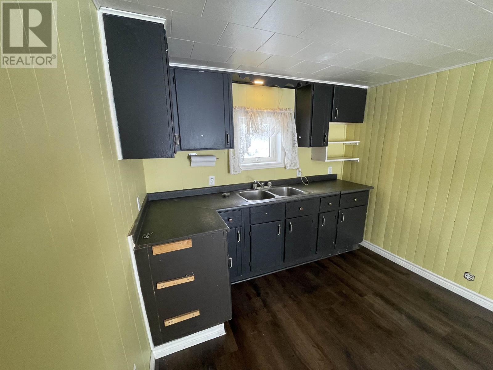 3688 UNION ROAD - 11