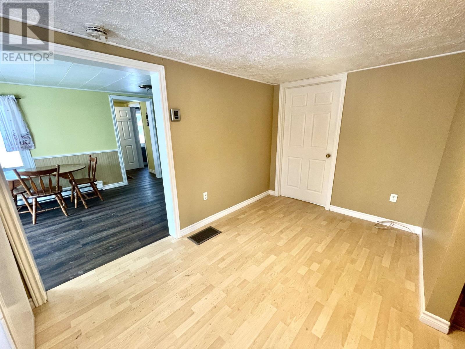 3688 UNION ROAD - 7