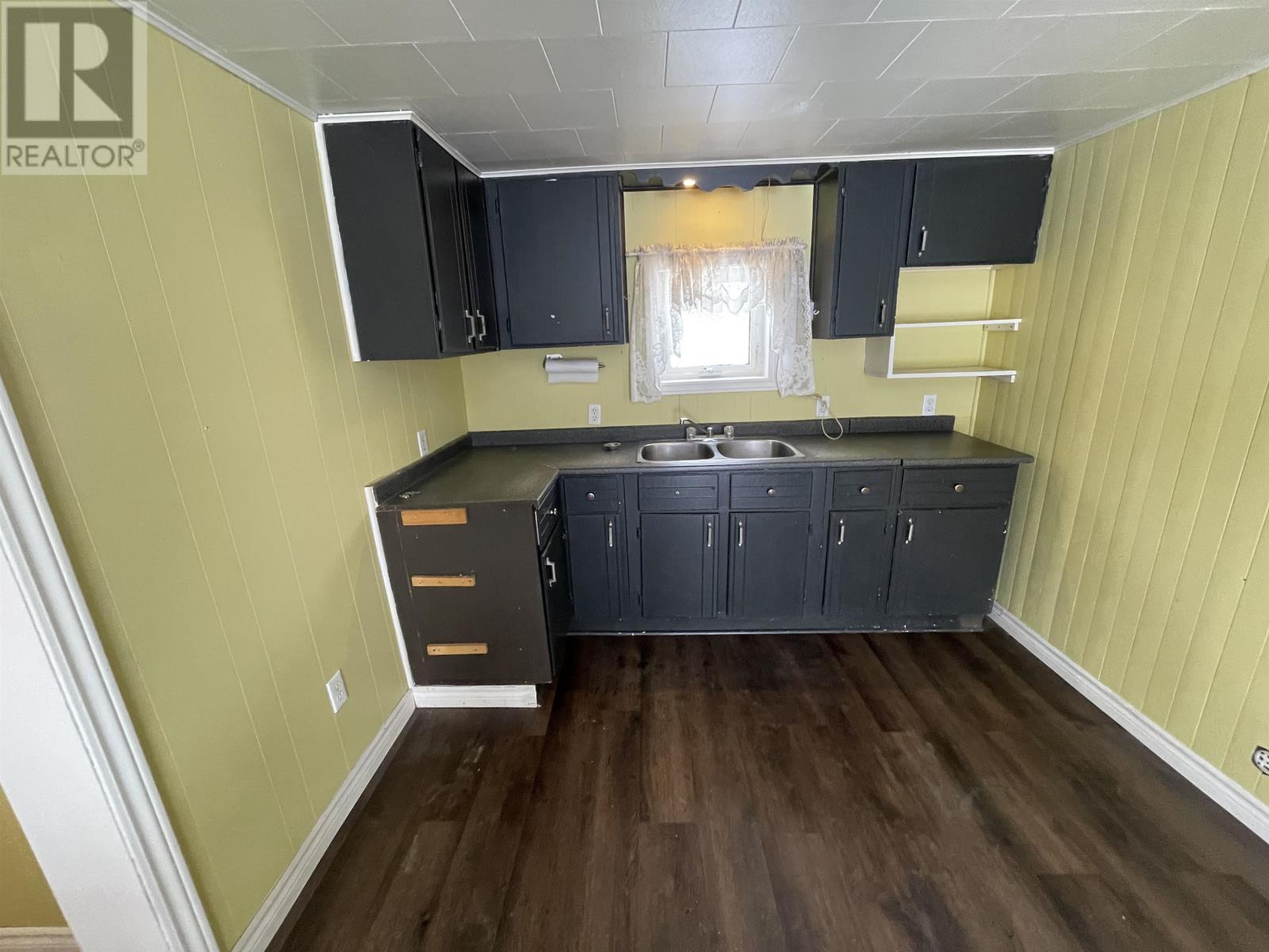 3688 UNION ROAD - 10